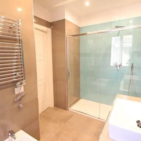 Turistici Ideale Apartament Alassio
